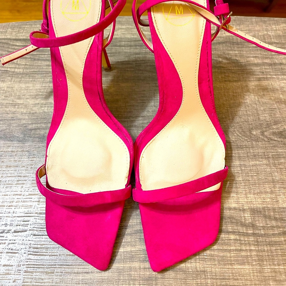 Size 8 women’s dress shoes/heels
